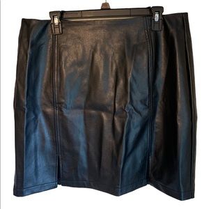 MANGOPOP Faux Mini Leather Skirt; Size XL